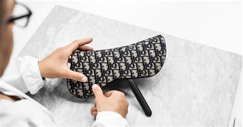 Dior Brought Back the Saddle Bag With a Global Instagram Blitz